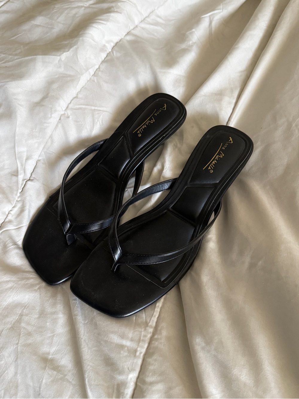 Anne Michelle Kitten Heels